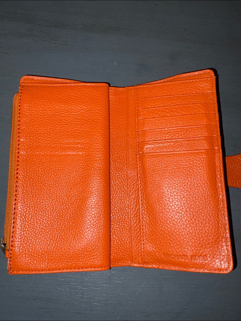 Michael Kors Charlton Orange Leather Wallet Gold Buckle Push-Lock Latch EUC - Picture 7 of 14